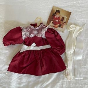 Pleasant Company Samantha’s Christmas Dress and Christmas Story Pamphlet